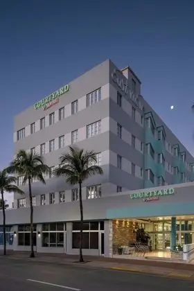 Courtyard by Marriott Miami Beach-South Beach - Dış Mekan