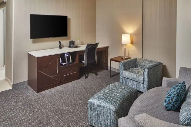 Courtyard by Marriott Minneapolis West - Oda