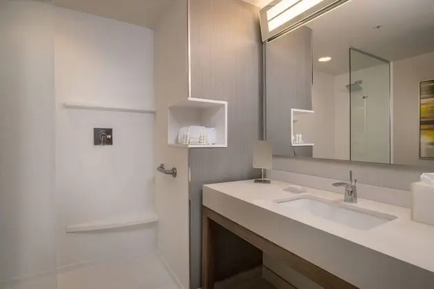 Courtyard By Marriott Nanaimo - Banyo Tipleri