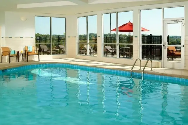 Courtyard by Marriott Nashville Goodlettsville - Havuz
