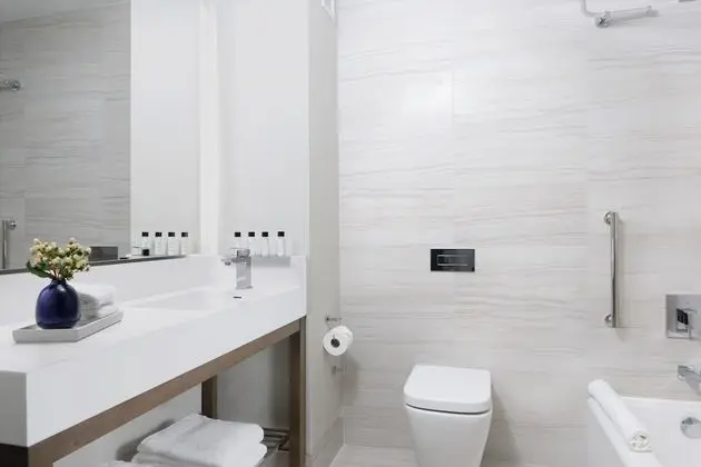 Courtyard by Marriott New York Manhattan/Midtown West - Banyo Tipleri
