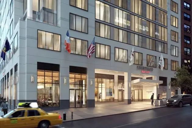 Courtyard by Marriott New York Manhattan/Midtown West - Dış Mekan