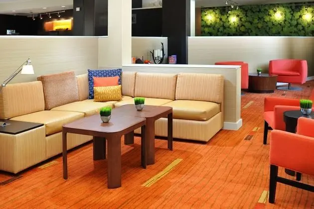 Courtyard by Marriott Oklahoma City Airport - Lobi