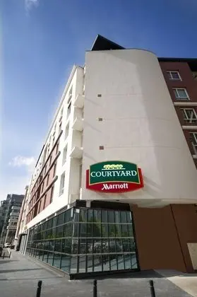 Courtyard by Marriott Paris Saint Denis - Dış Mekan