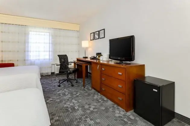 Courtyard by Marriott Philadelphia Langhorne