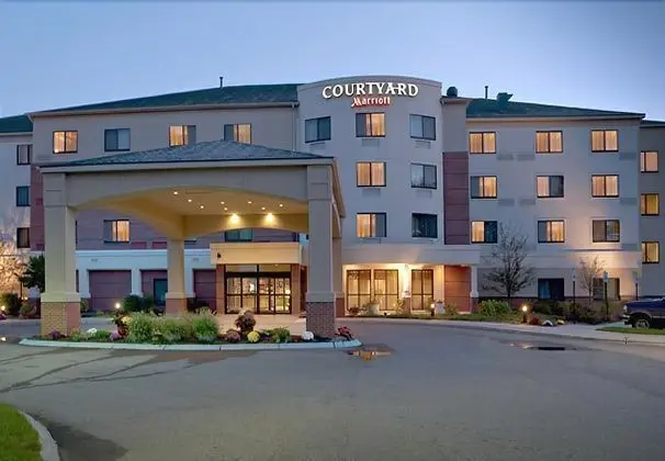 Courtyard by Marriott Portland Airport