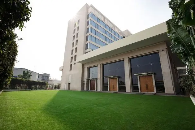 Courtyard by Marriott Pune Chakan - Dış Mekan