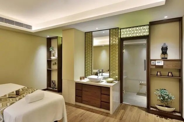 Courtyard by Marriott Raipur - Spa