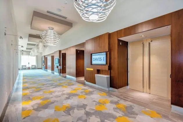 COURTYARD BY MARRIOTT RALEIGH CARY PARKSIDE TOWN C