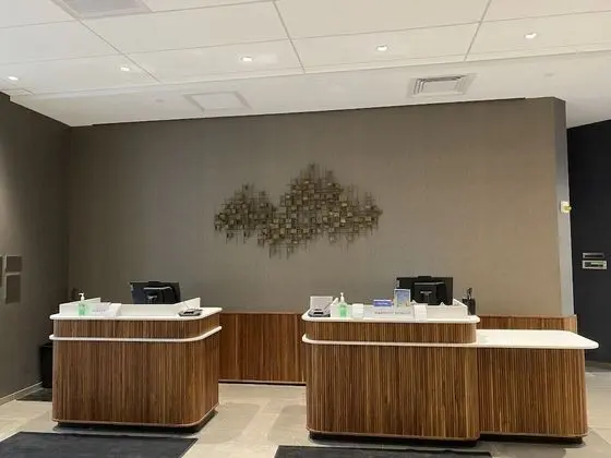Courtyard by Marriott Rochester Downtown - Lobi