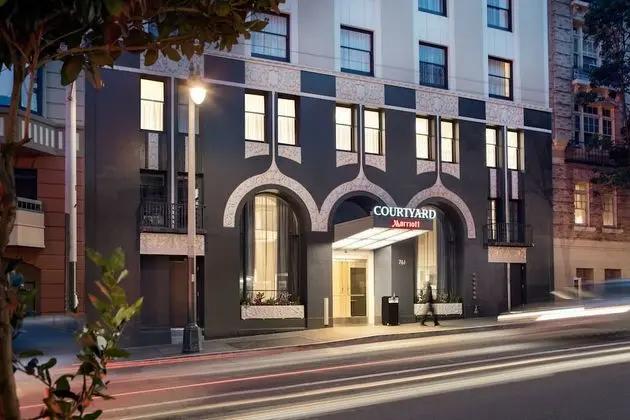 Courtyard by Marriott San Francisco Union Square - Dış Mekan