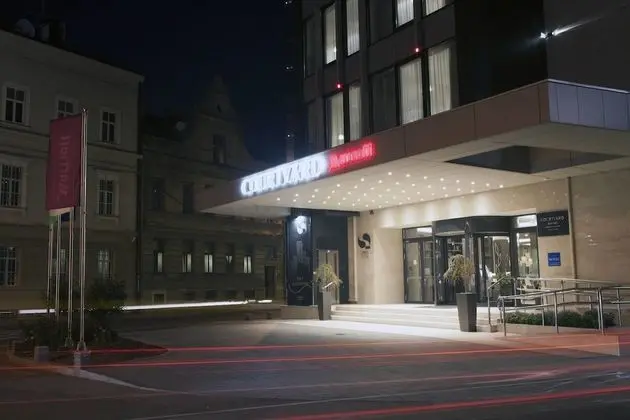 Courtyard by Marriott Sarajevo - Dış Mekan