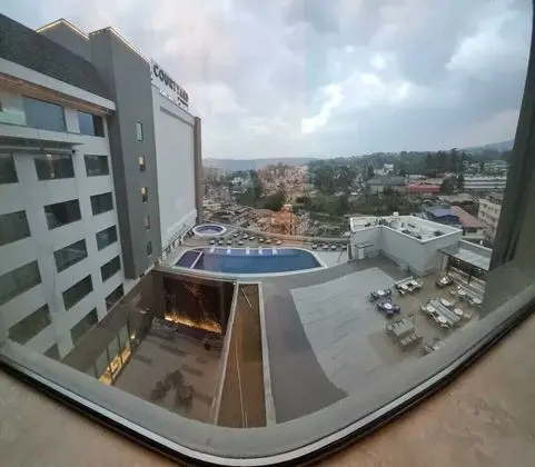 Courtyard By Marriott Shillong - Havuz