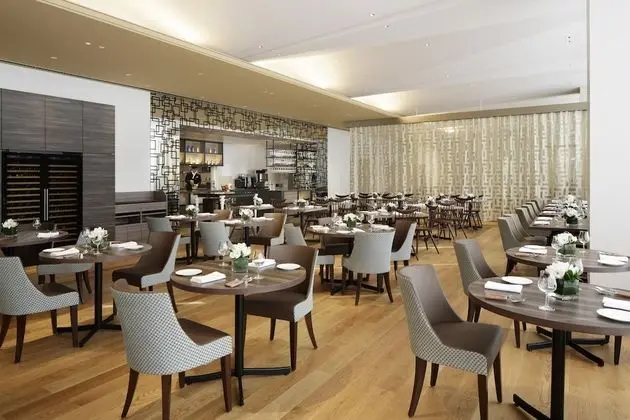 Courtyard by Marriott Shin-Osaka Station - Yerinde Yemek