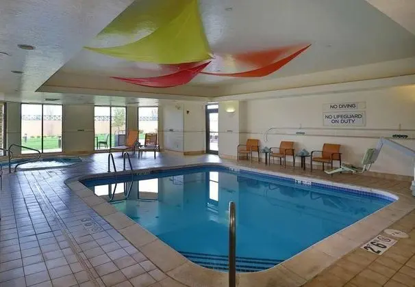 Courtyard by Marriott Springfield Airport
