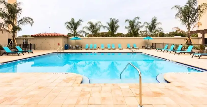 Courtyard by Marriott St. Augustine Beach - Havuz