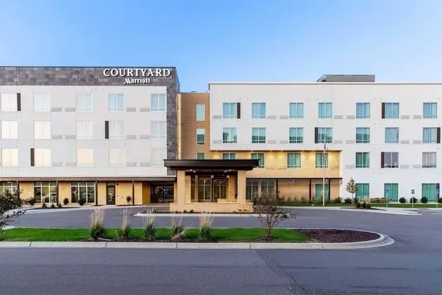 Courtyard by Marriott St Paul Woodbury - Dış Mekan