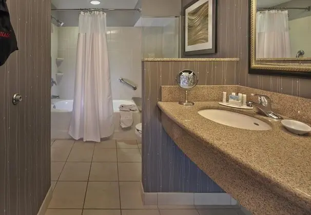 Courtyard by Marriott St. Petersburg Downtown