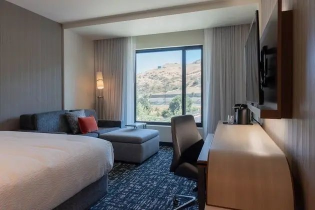 Courtyard by Marriott Thousand Oaks Agoura Hills - Oda