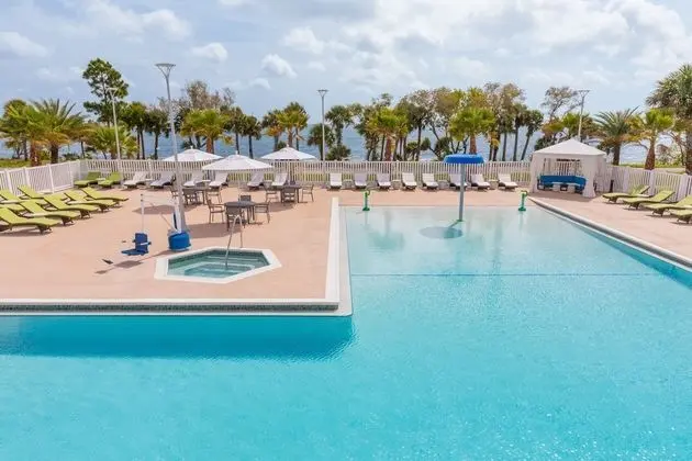 Courtyard by Marriott Titusville Kennedy Space Center - Havuz