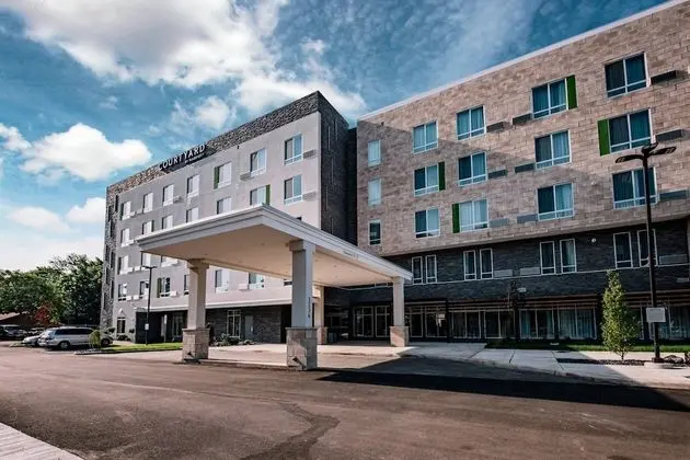 Courtyard by Marriott Toledo West - Dış Mekan