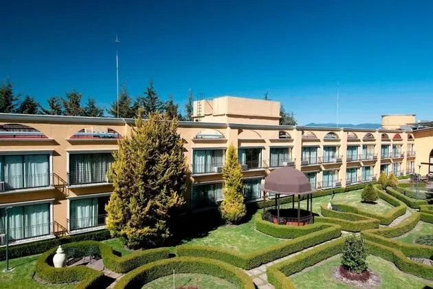 Courtyard by Marriott Toluca Airport