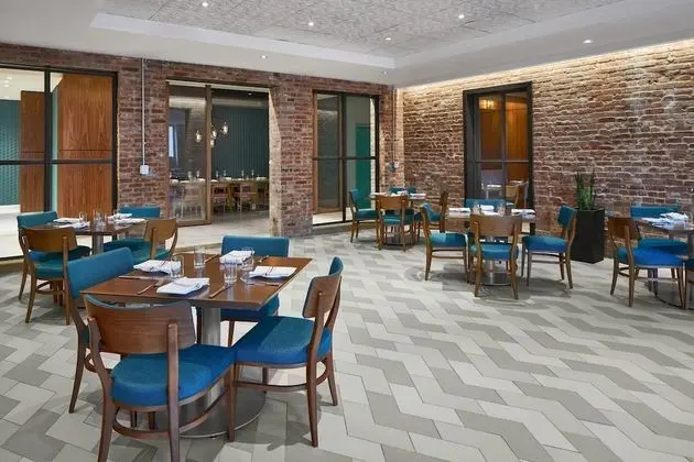 Courtyard by Marriott Washington Downtown/Convention Center - Yerinde Yemek