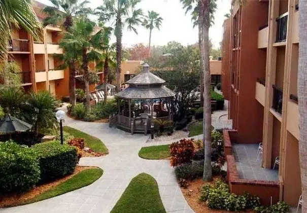 Courtyard Melbourne West