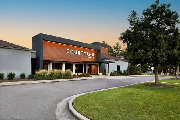 Courtyard Memphis East/Park Avenue - Öne Çıkan Resim