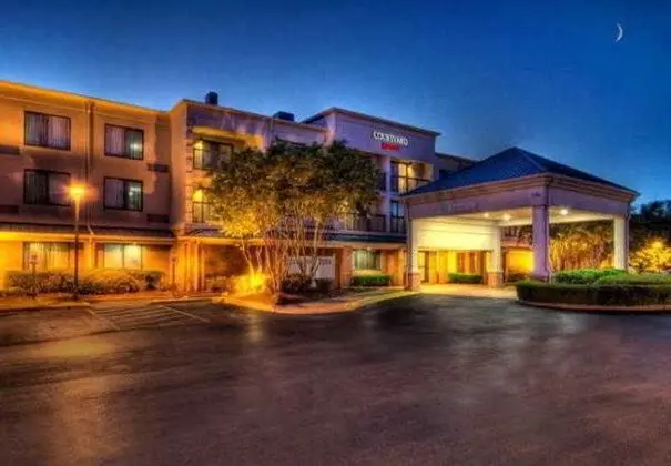Courtyard Memphis Germantown
