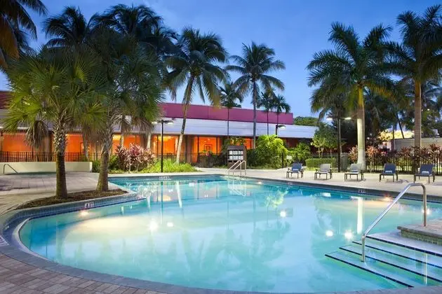 Courtyard Miami Airport