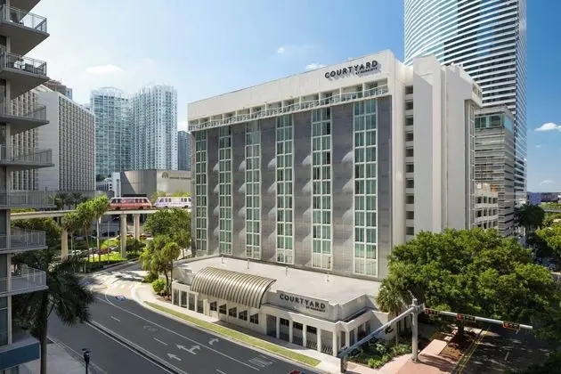 Courtyard Miami Downtown/Brickell Area - Dış Mekan