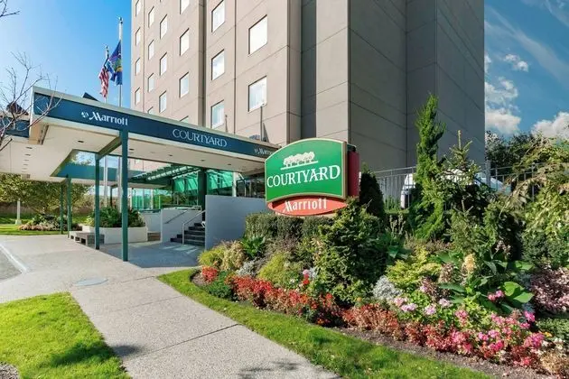 Courtyard New York JFK Airport - Öne Çıkan Resim