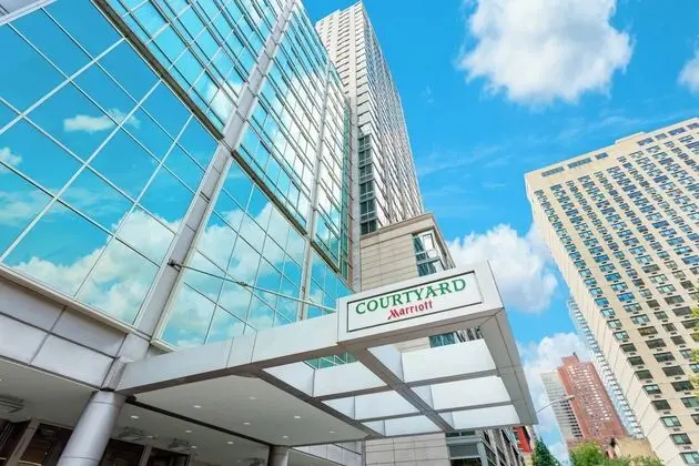 Courtyard New York Manhattan/Upper East Side - Dış Mekan