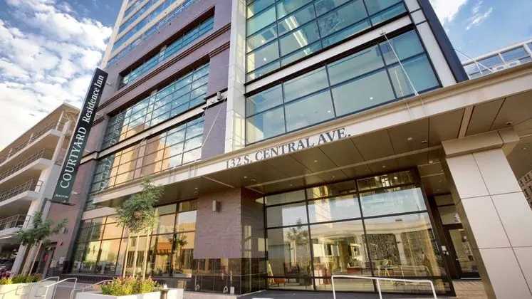 Courtyard Phoenix Downtown - 1