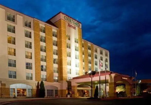 Courtyard Pueblo Downtown