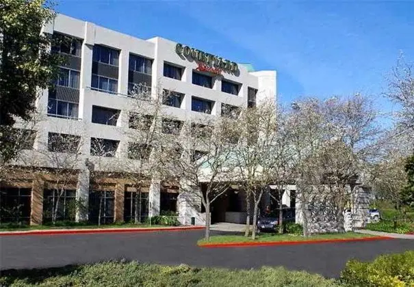 Courtyard Richmond Berkeley