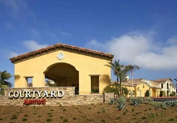 Courtyard Santa Barbara Goleta