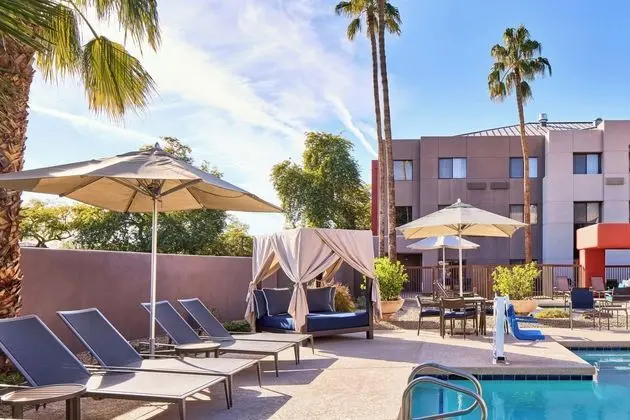 Courtyard Scottsdale North - Havuz