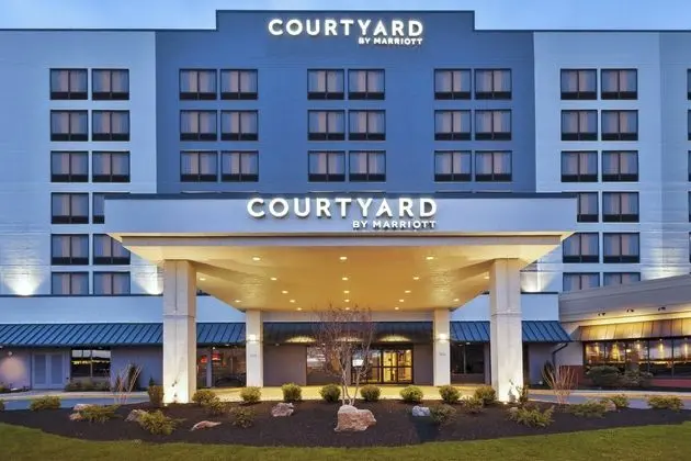 Courtyard Secaucus Meadowlands - Öne Çıkan Resim