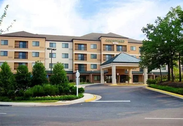 Courtyard Springfield