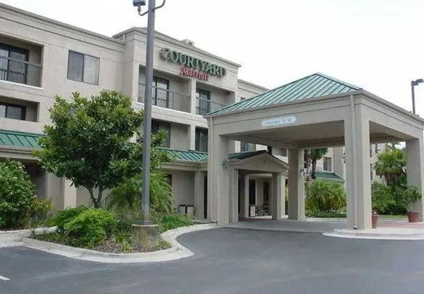Courtyard Tampa Brandon