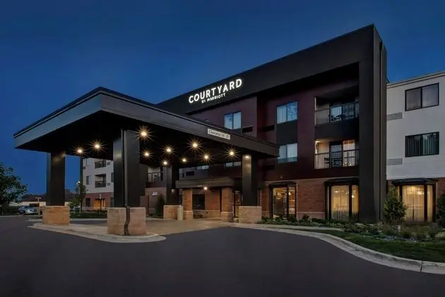 Courtyard Traverse City - Öne Çıkan Resim