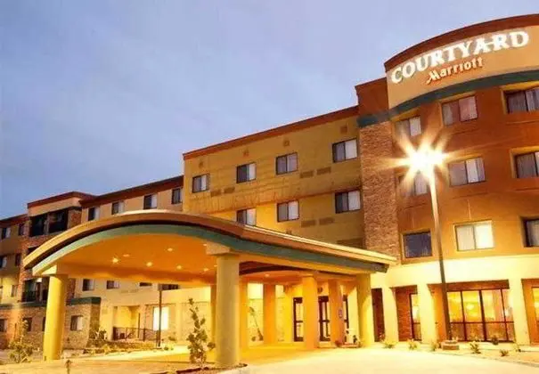 Courtyard Victorville Hesperia
