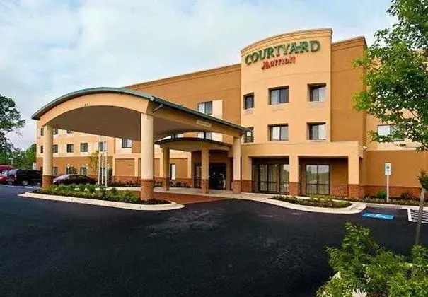 Courtyard Waldorf
