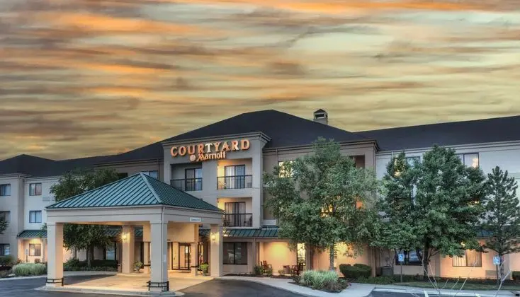 Courtyard Wichita East - Dış Mekan