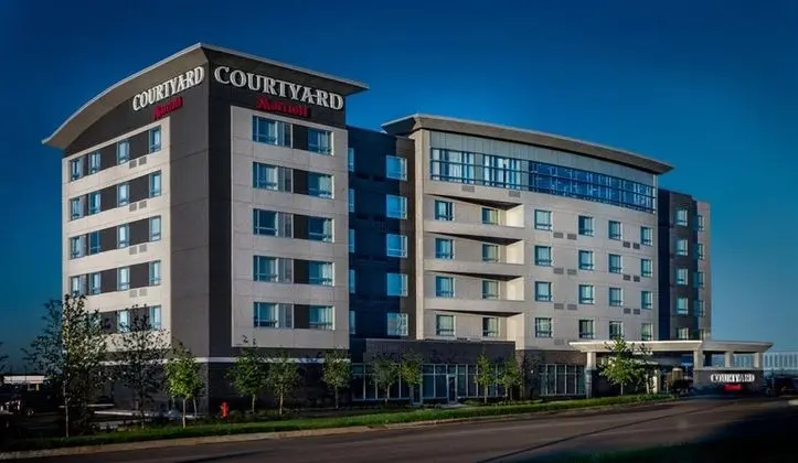 Courtyard Winnipeg Airport