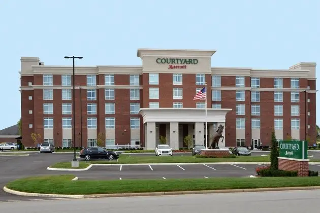 Courtyard Youngstown Canfield - Öne Çıkan Resim
