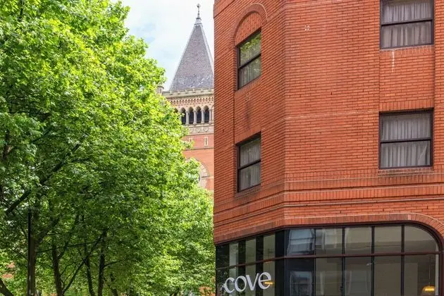 Cove Minshull Street - Öne Çıkan Resim
