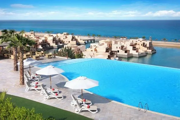 The Cove Rotana Resort - Havuz